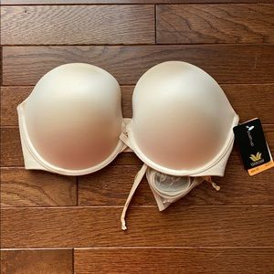 Amazing Assets Back Smoothing Strapless PushUp Bra